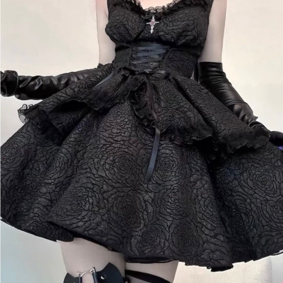 LIKE NEW✨woman black dress vintage sleeve sweetheart dress panel🩸✨ size L♥️ - Picture 4 of 11